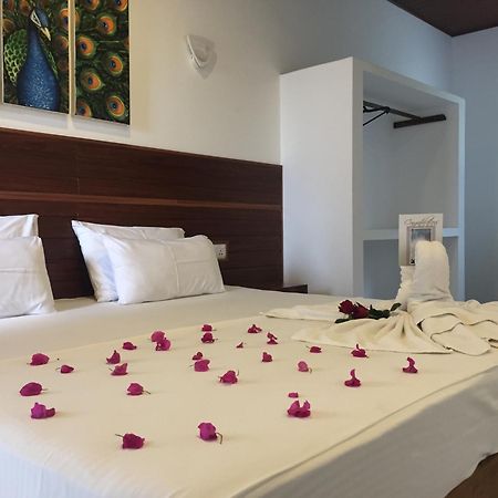 Grand Orchid Residence Kandy Luaran gambar