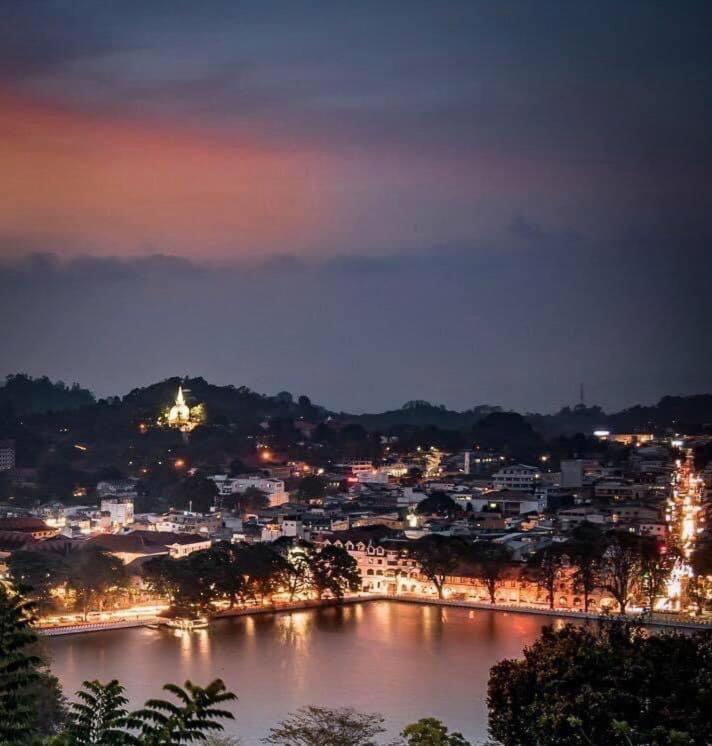 Grand Orchid Residence Kandy Luaran gambar