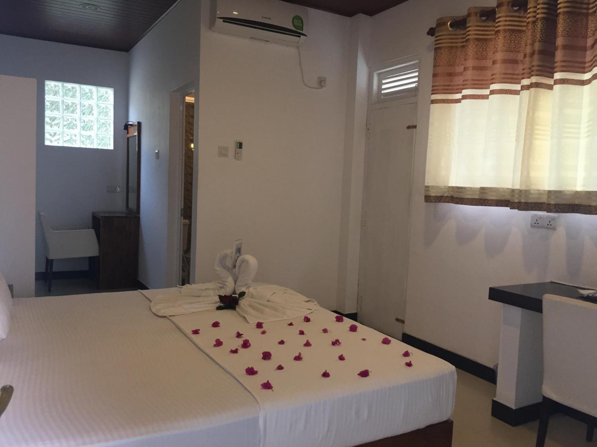 Grand Orchid Residence Kandy Luaran gambar