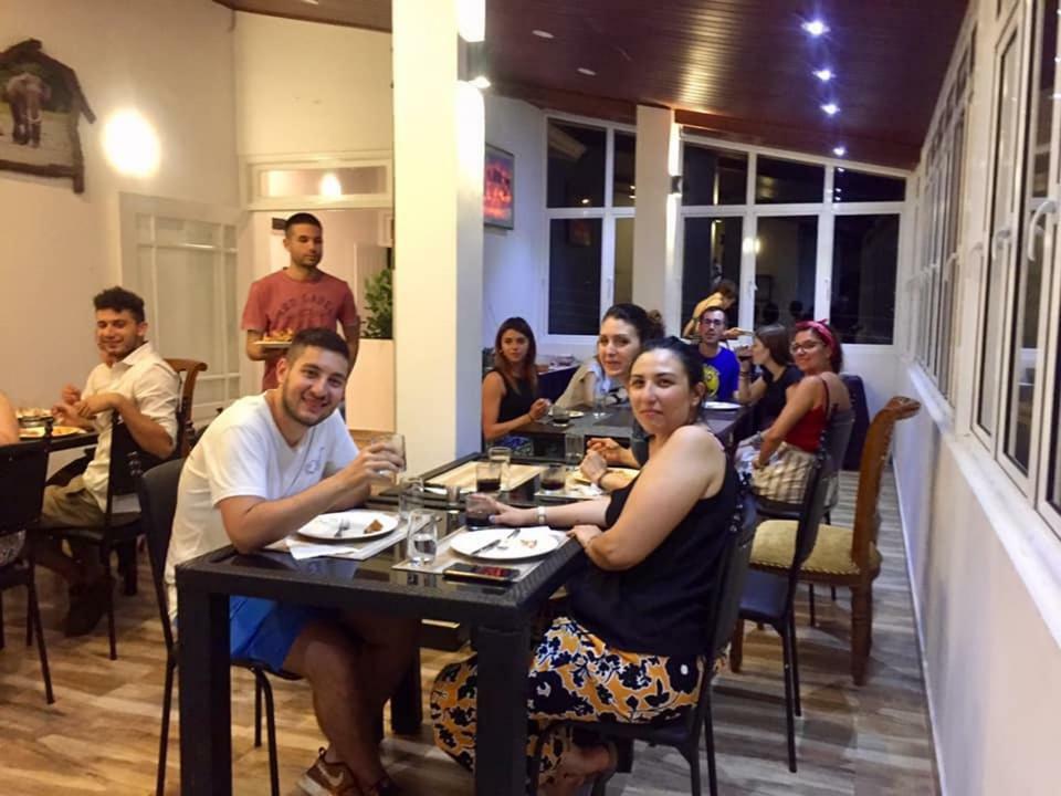 Grand Orchid Residence Kandy Luaran gambar